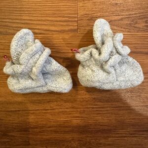 Zutano Gray Baby Booties